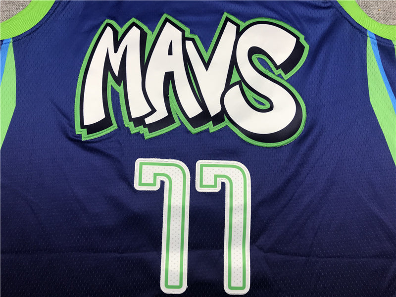 Men's Dallas Mavericks Luka Doncic #77 Blue Replica Jersey