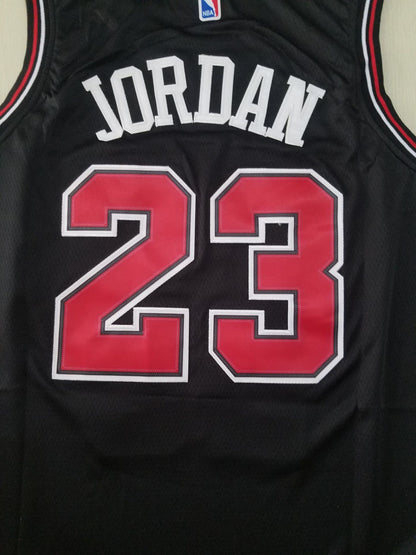 Men's Chicago Bulls Michael Jordan #23 Black Fast Break Replica Player Jersey