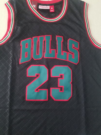 Men's Chicago Bulls Michael Jordan 1997-98 Hardwood Classics Swingman Jersey