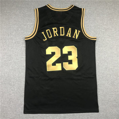 Men's Chicago Bulls Michael Jordan 1997-98 Black Hardwood Classics Swingman Jersey